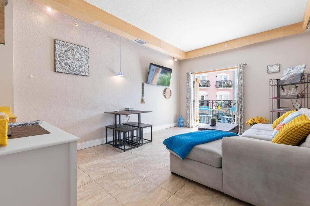Appartement Cozy With European Charm Palm Coast